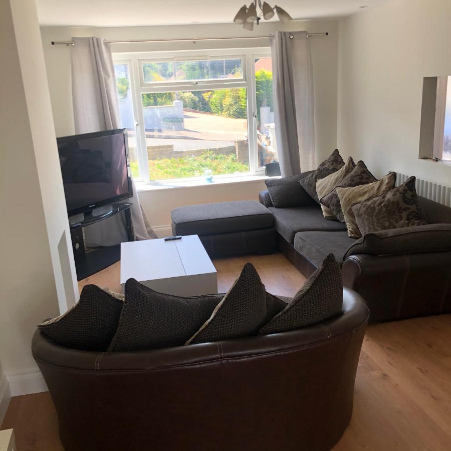 5 Bedroom House In Orpington Kültér fotó