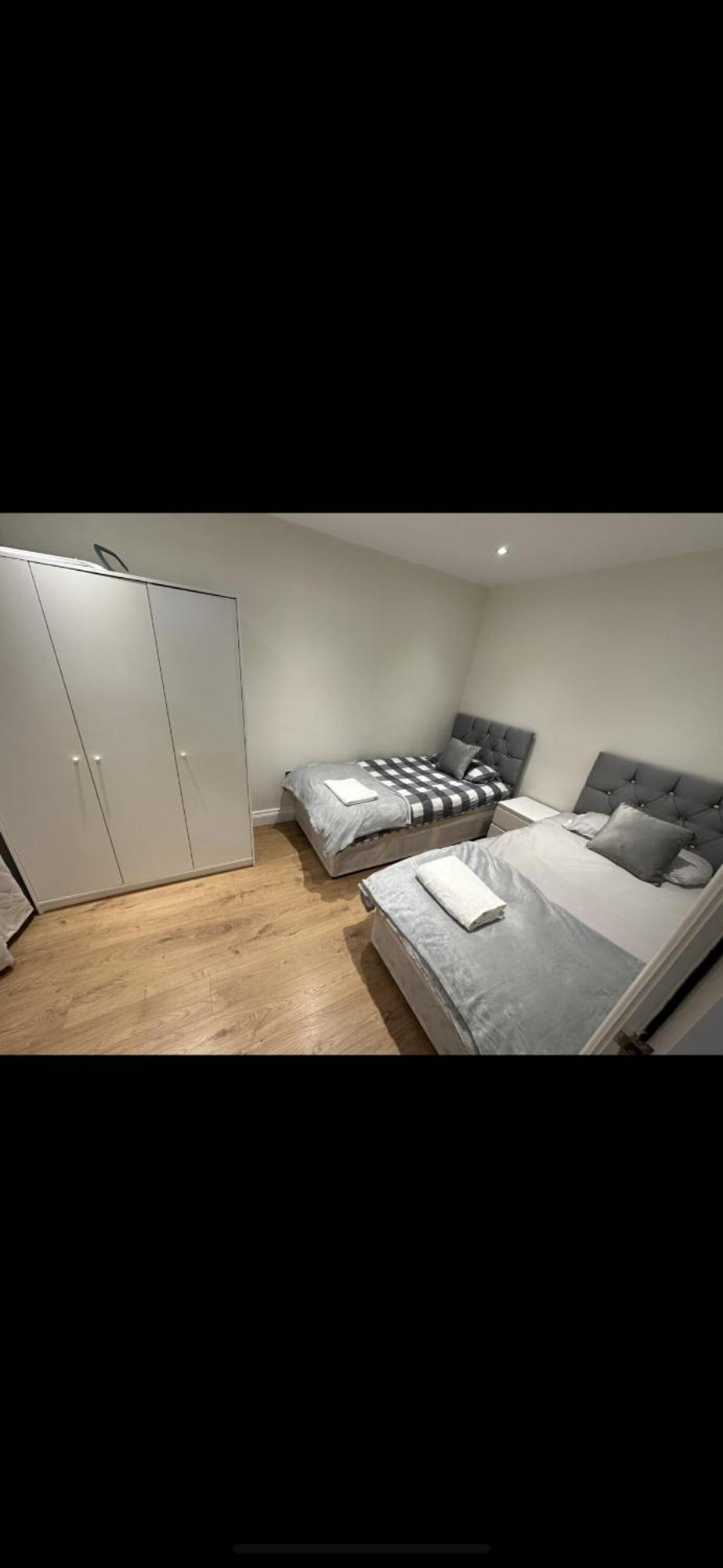 5 Bedroom House In Orpington Kültér fotó