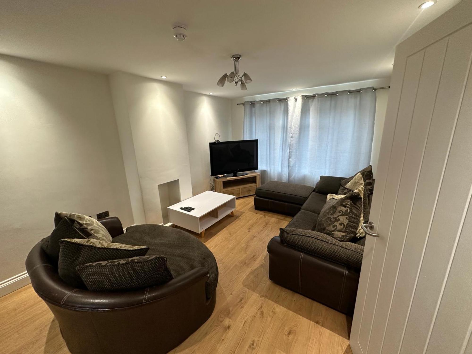 5 Bedroom House In Orpington Kültér fotó